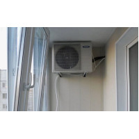 Можно ли устанавливать кондиционер на застекленном балконе?